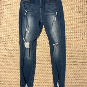 Classic Blue High-Rise Skinny Jeans with Distressed Detailing